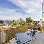 Flat In Belgium Near Sea Dyke & Town Center Apartamento *