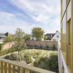 Flat In Belgium Near Sea Dyke & Town Center * ブランケンベルヘ