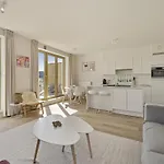 Flat In Belgium Near Sea Dyke & Town Center アパート *