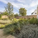 Flat In Belgium Near Sea Dyke & Town Center
