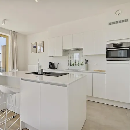 Flat In Belgium Near Sea Dyke & Town Center Blankenberge