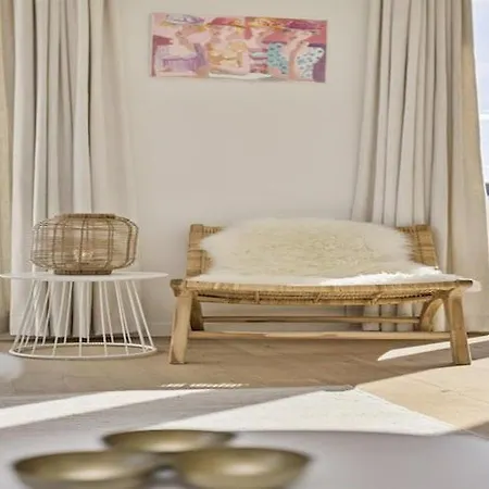 Flat In Belgium Near Sea Dyke & Town Center