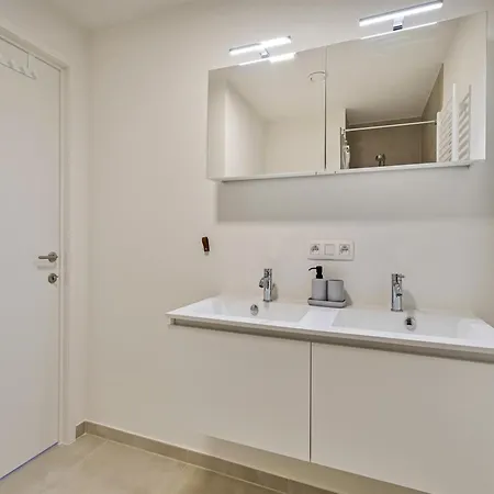 Flat In Belgium Near Sea Dyke & Town Center *